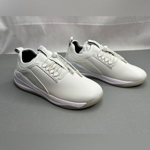 Clove Shoes Size 8 White